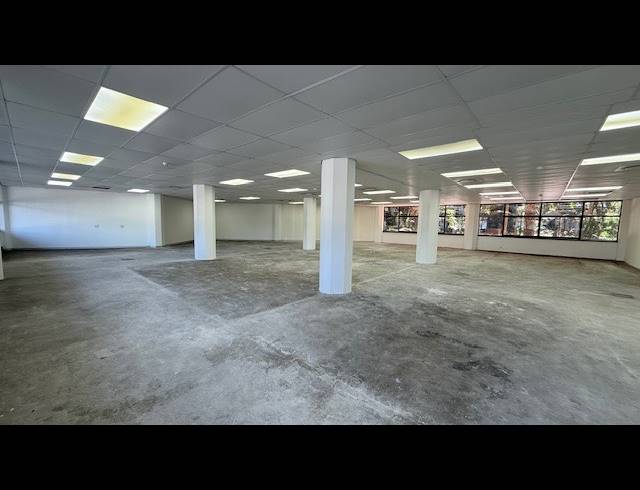 1,439M² OFFICE TO LET IN DURBAN CENTRAL